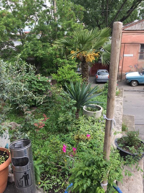 Guesthouse Gia Tbilisi Eksteriør bilde