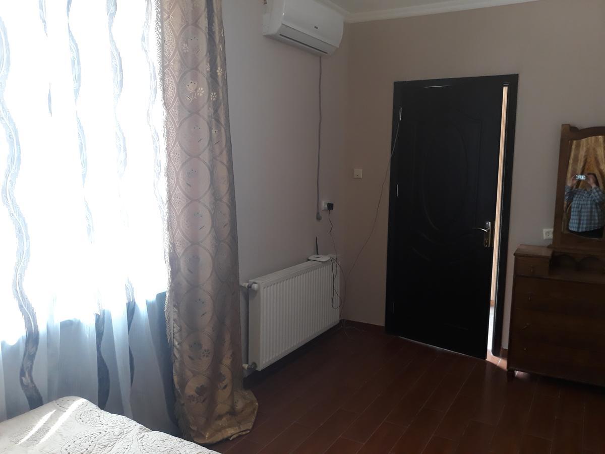 Guesthouse Gia Tbilisi Eksteriør bilde