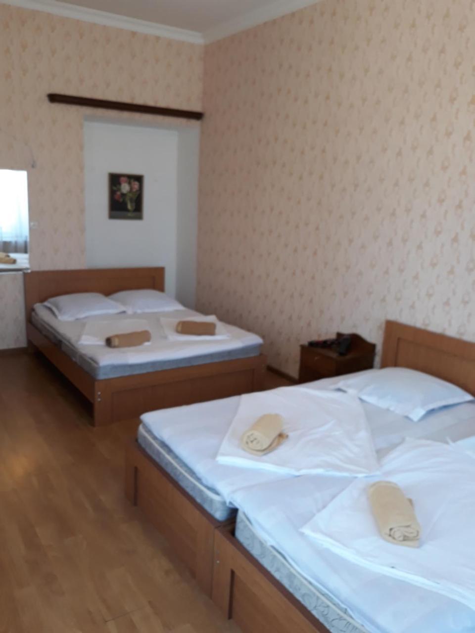 Guesthouse Gia Tbilisi Eksteriør bilde