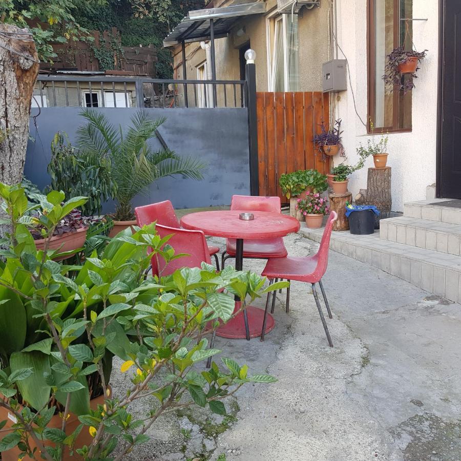 Guesthouse Gia Tbilisi Eksteriør bilde