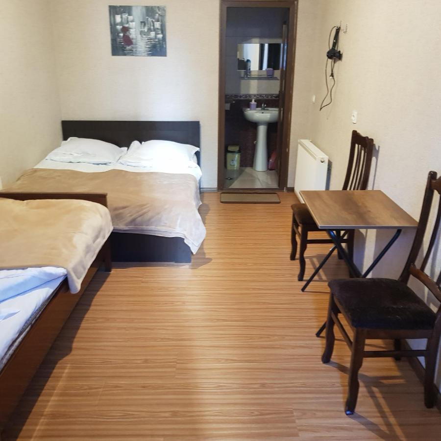 Guesthouse Gia Tbilisi Eksteriør bilde