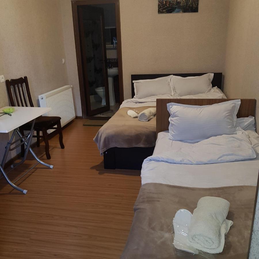 Guesthouse Gia Tbilisi Eksteriør bilde