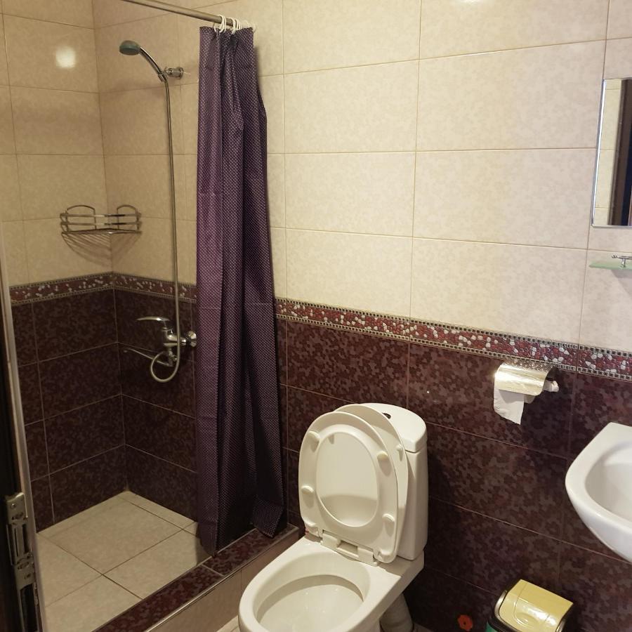 Guesthouse Gia Tbilisi Eksteriør bilde